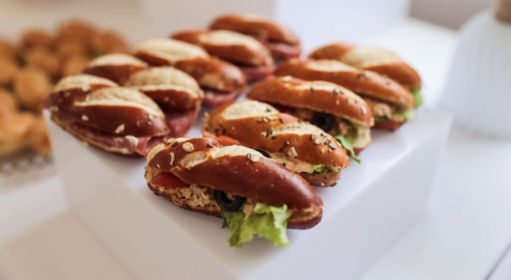 mini-sandwich thon apéritif traiteur